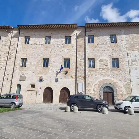 Borgo Nocera Lägenhet *